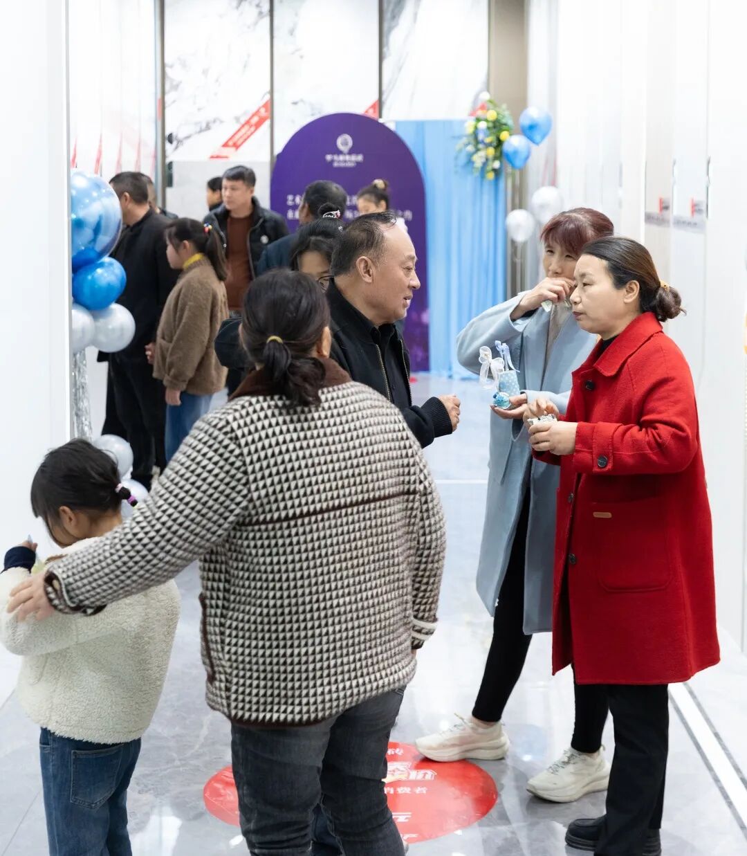 1763521767582785.jpg 2.jpg