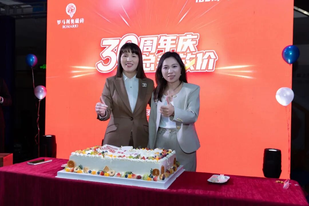 1763521871459199.jpg 14.jpg